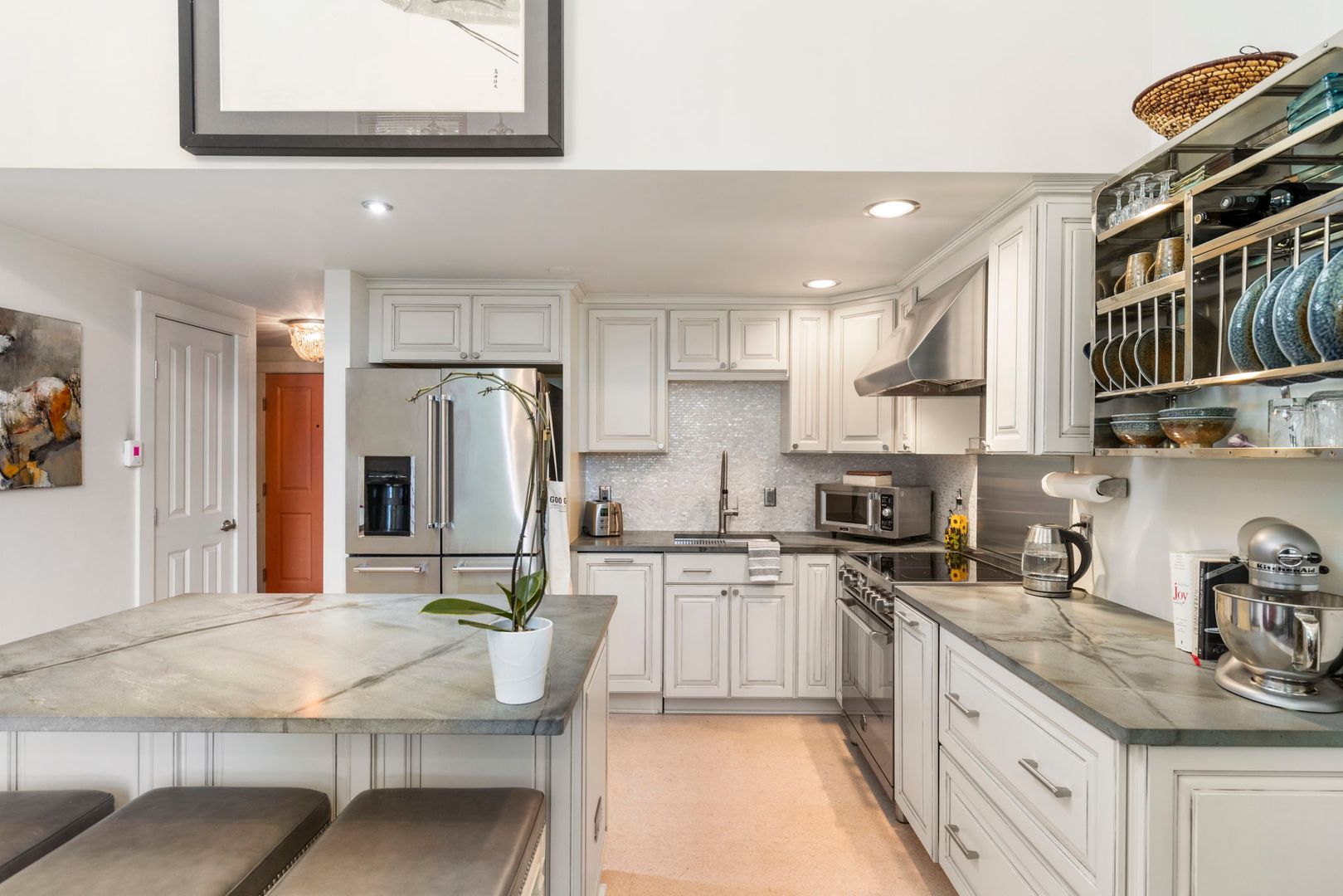 Charming Studio Condo For Rent Downtown Port Townsend – Walk to Shops & Waterfront!