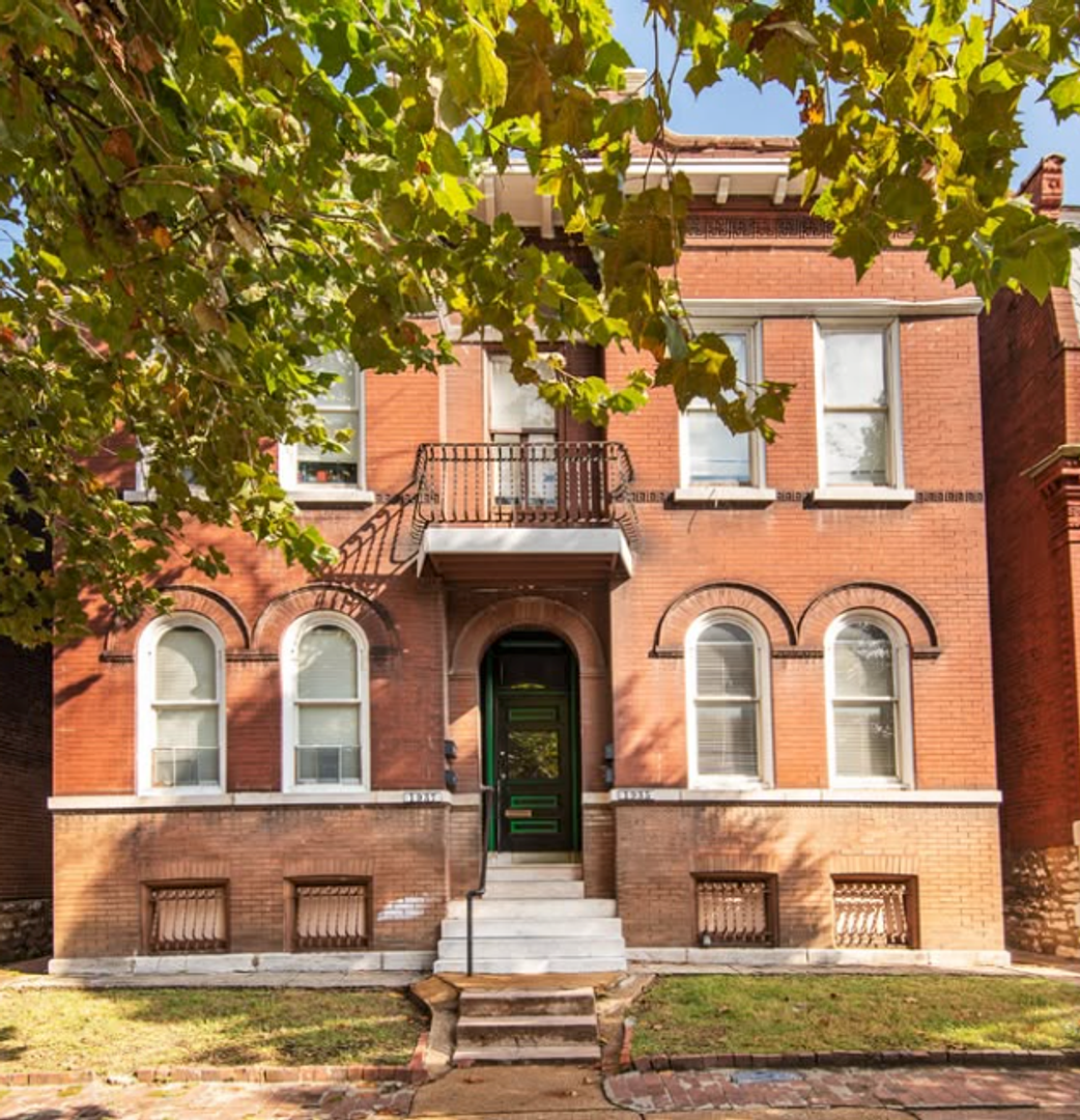St.Louis Apartment: 1937 Utah