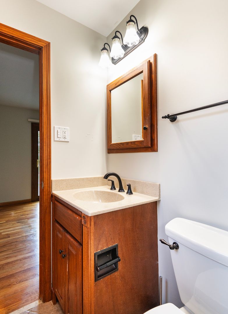 2334 Rosegarden Dr 33 of 41