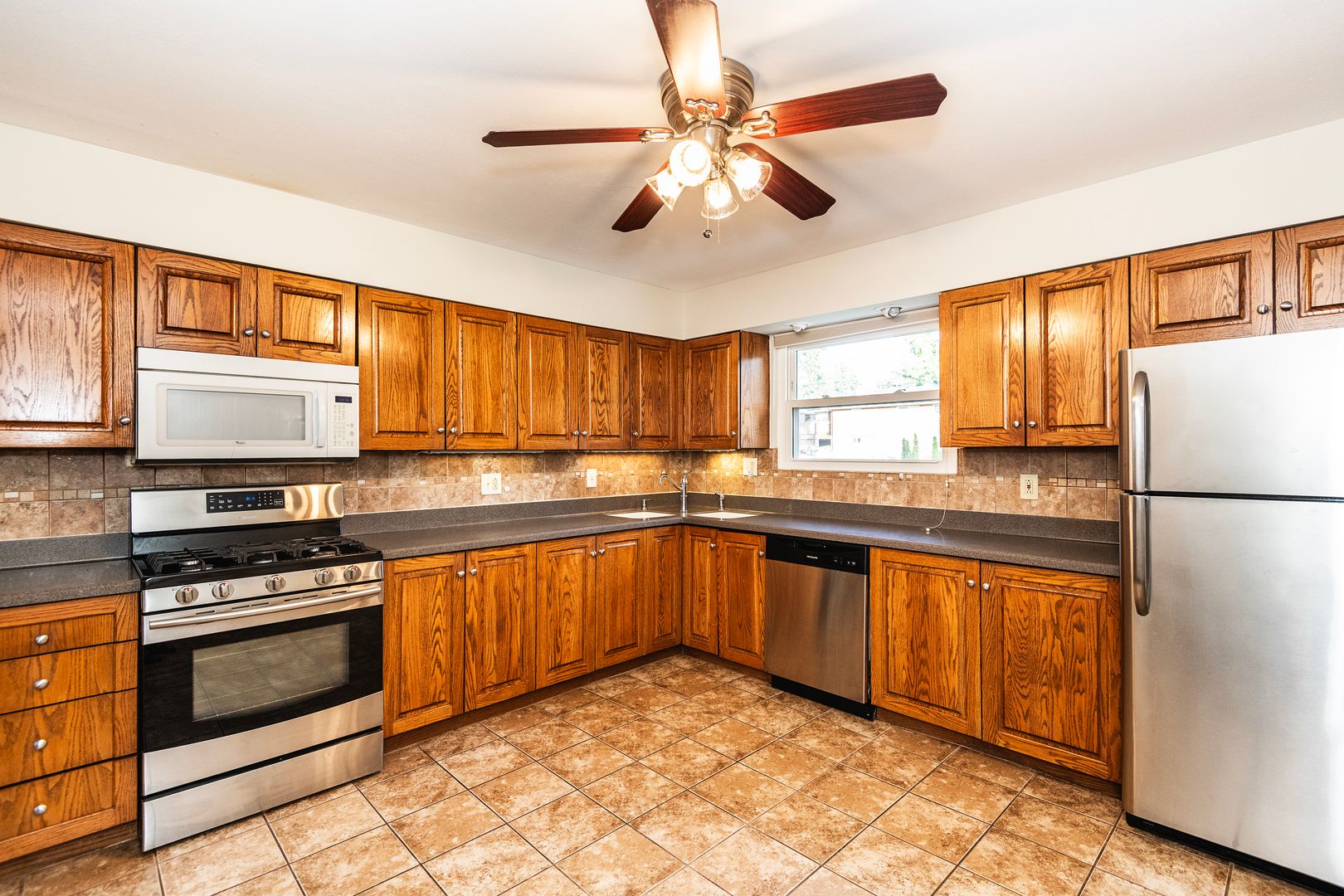 2334 Rosegarden Dr 20 of 41