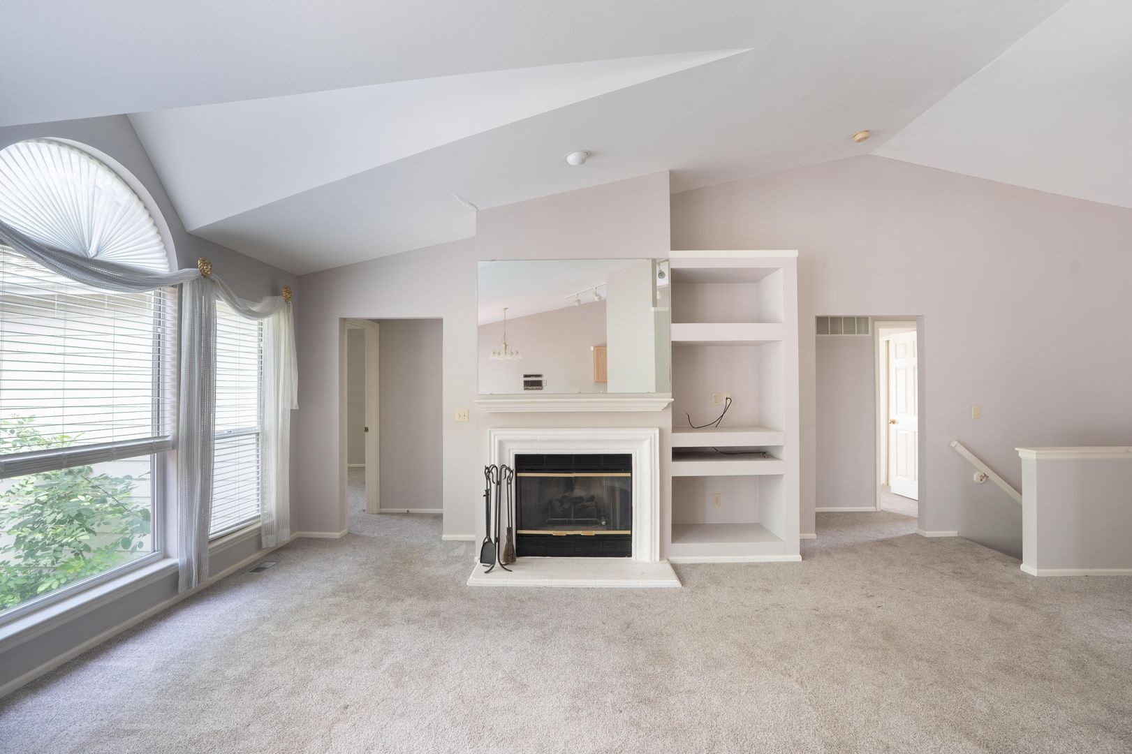 16944 Hickory Crest Dr 7 of 12