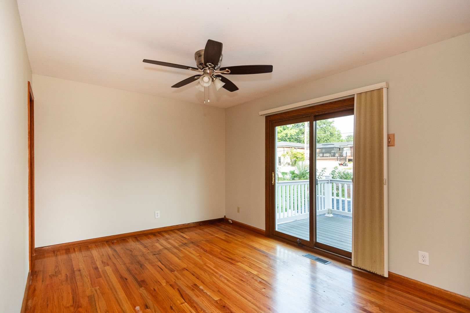 2334 Rosegarden Dr 29 of 41
