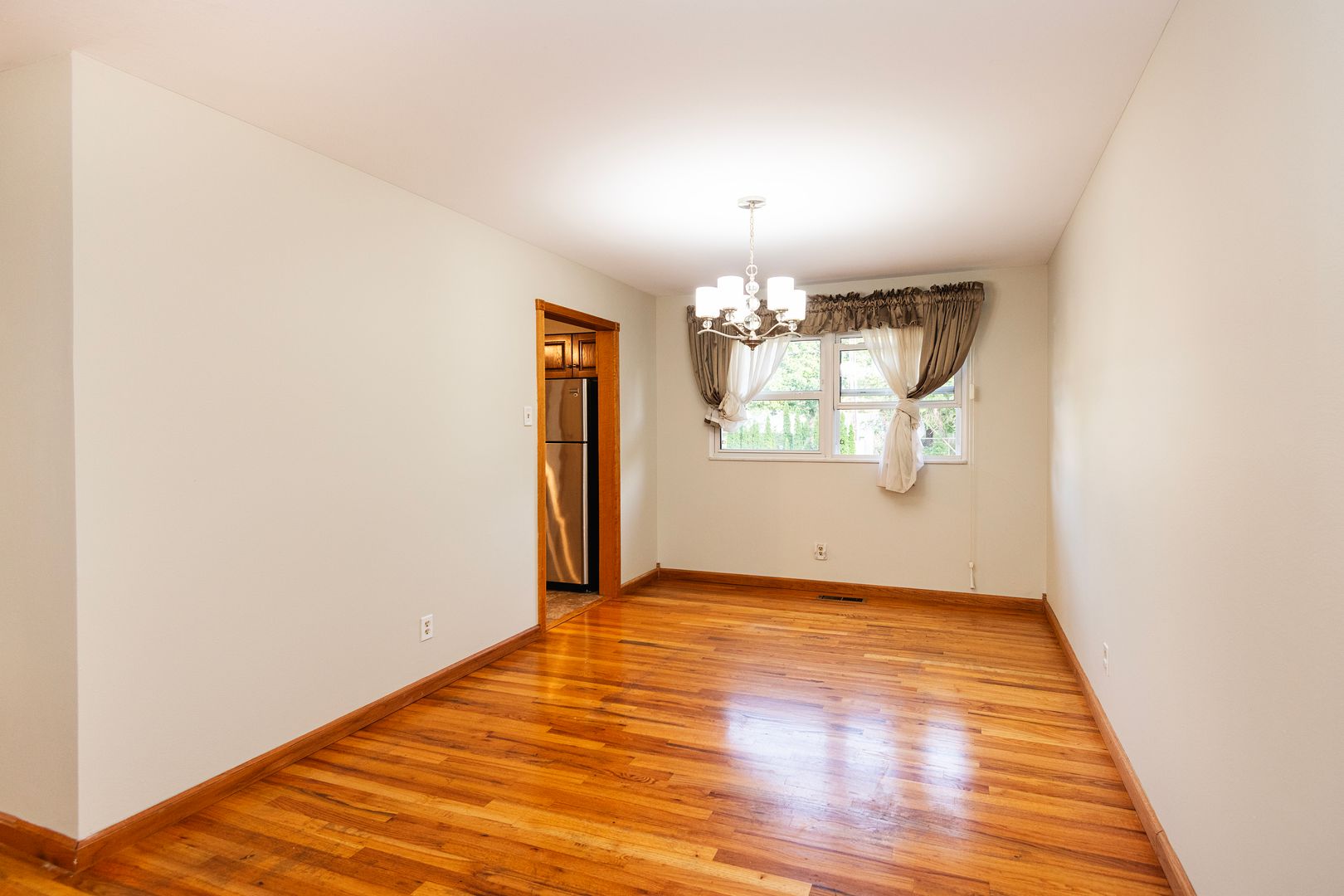 2334 Rosegarden Dr 17 of 41