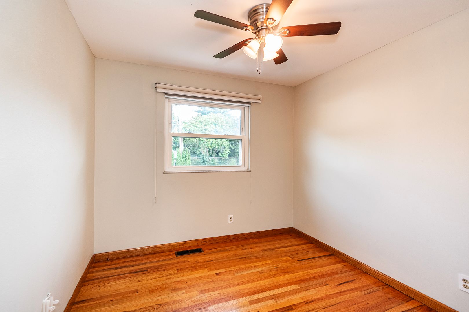 2334 Rosegarden Dr 24 of 41