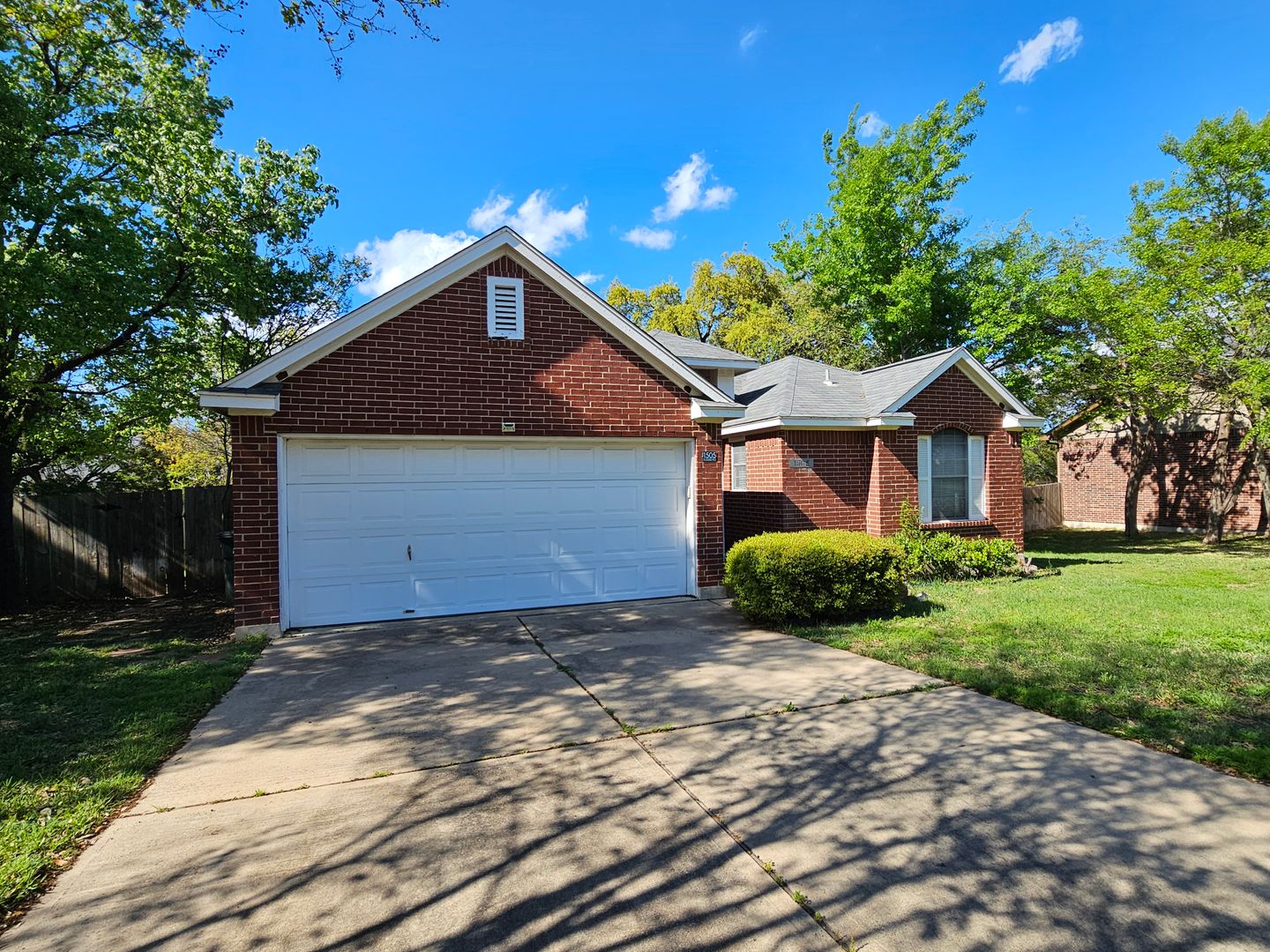 Leander House: 1505 Muledeer Run