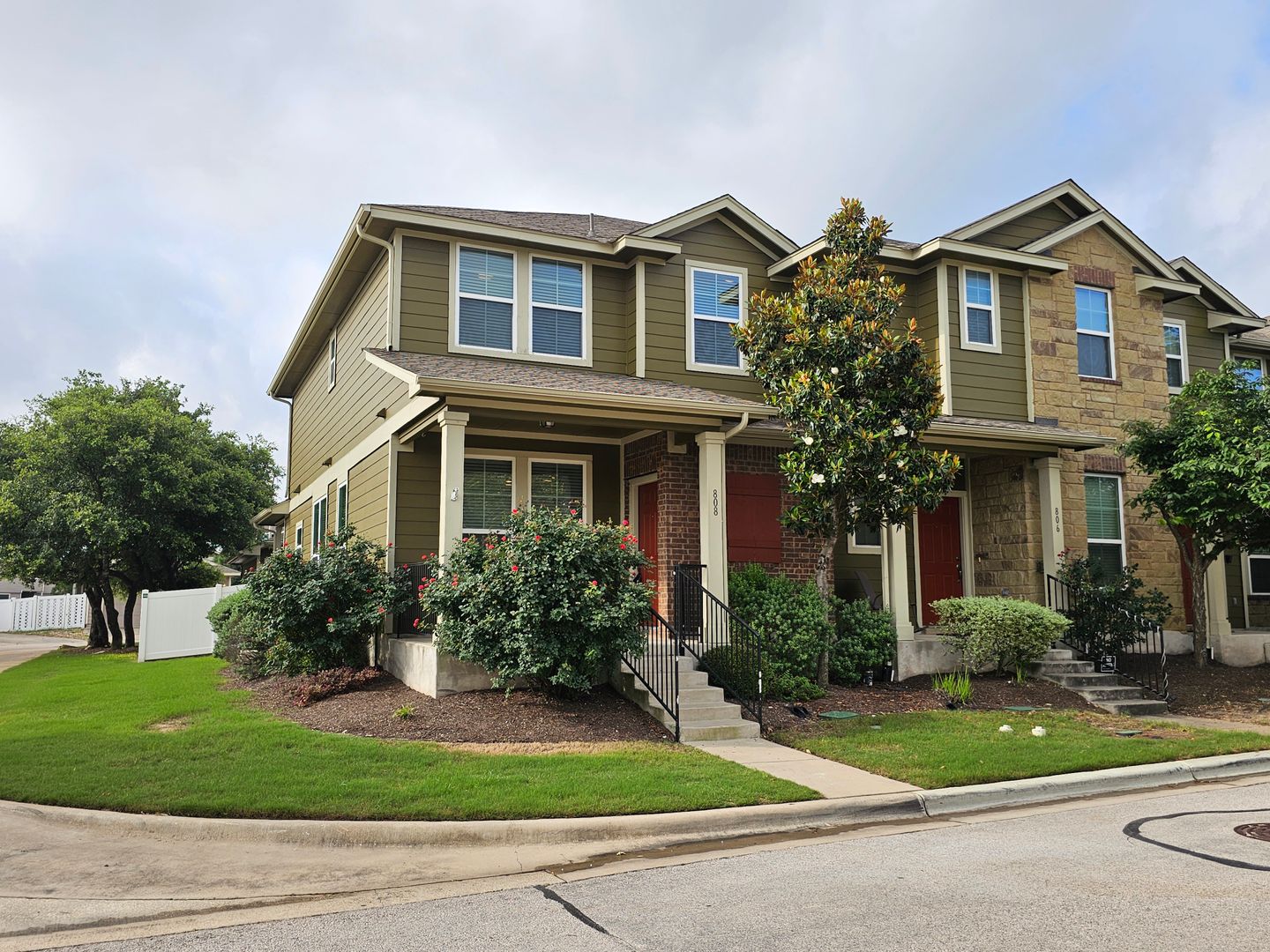 Cedar Park House: 808 Lost Pines Lane