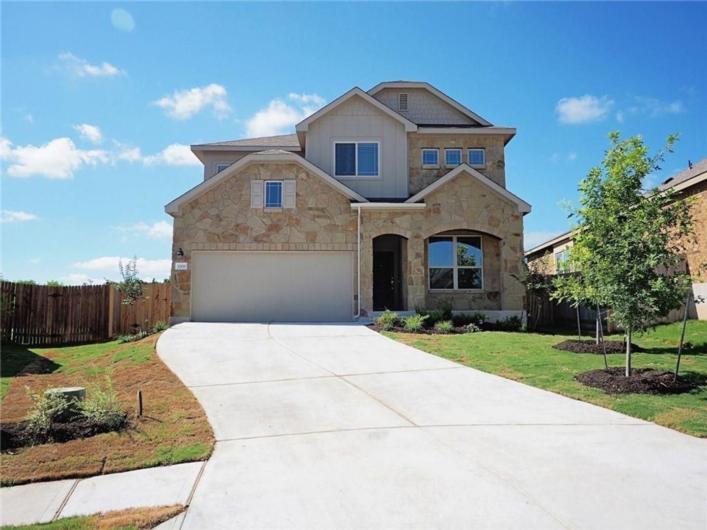Leander House: 1308 Camino Court