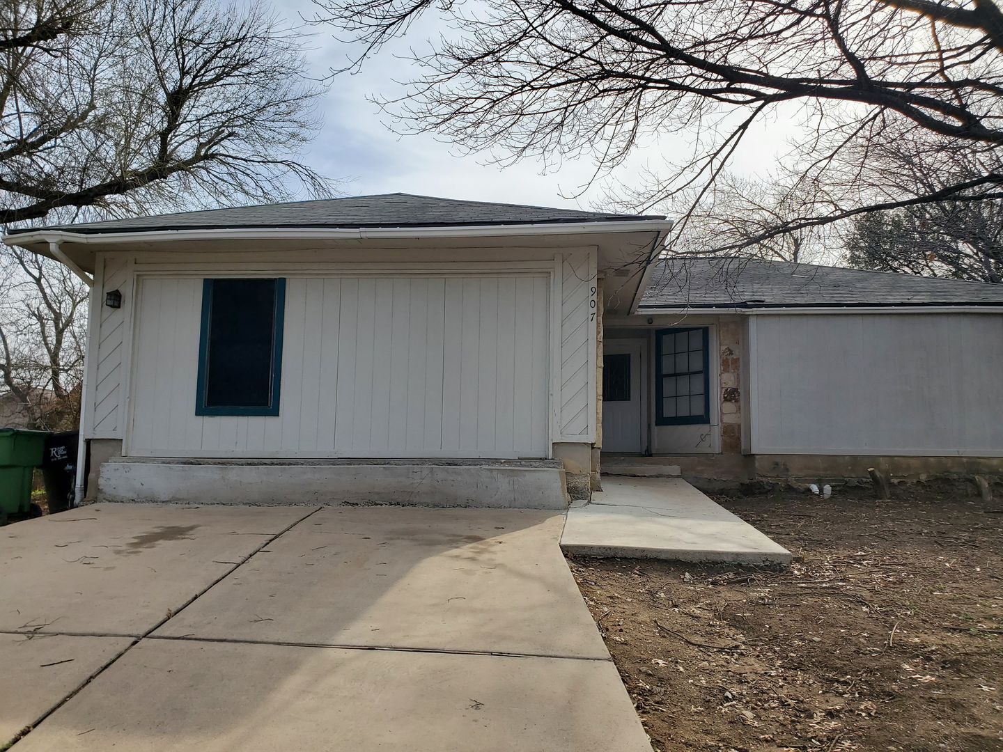 Round Rock House: 907 Fairway Green Cv