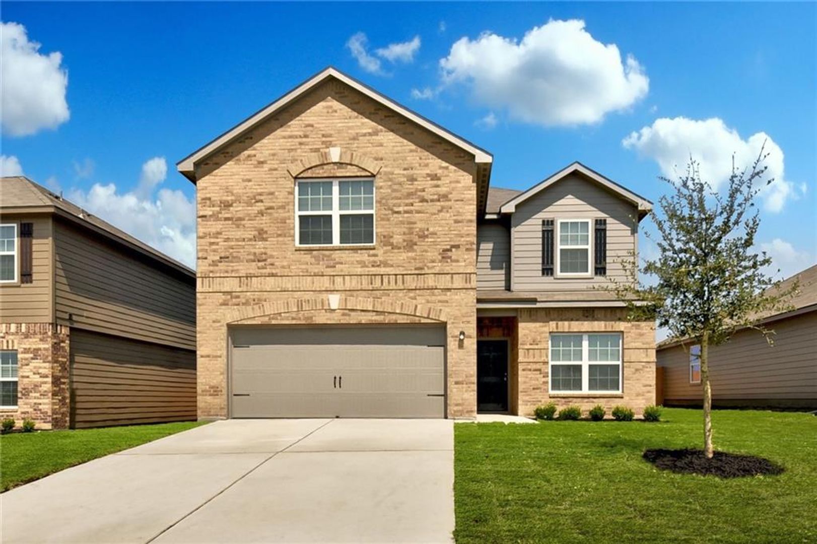 Jarrell House: 140 Maywood Ln