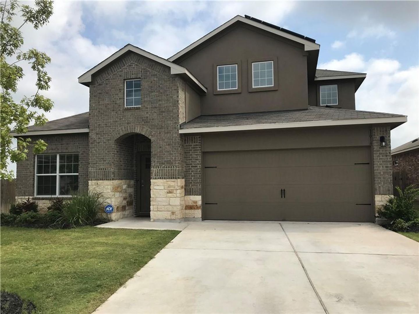 Round Rock House: 1614 Autumn Sage Ct