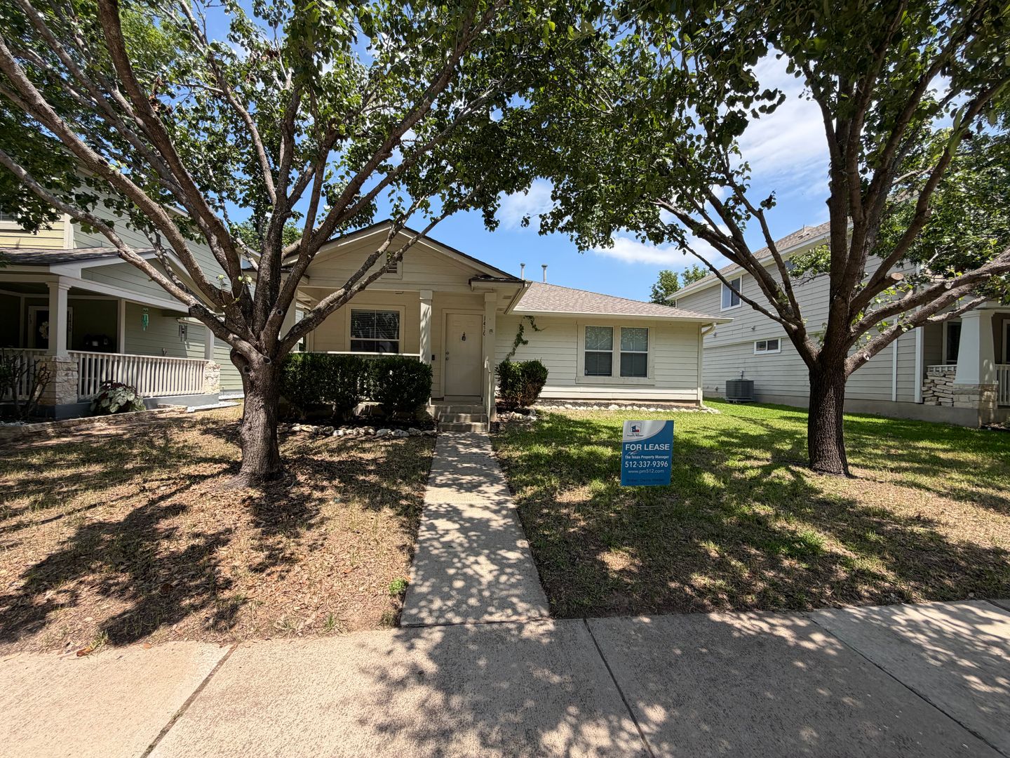 Cedar Park House: 1430 Big Bend Drive #14