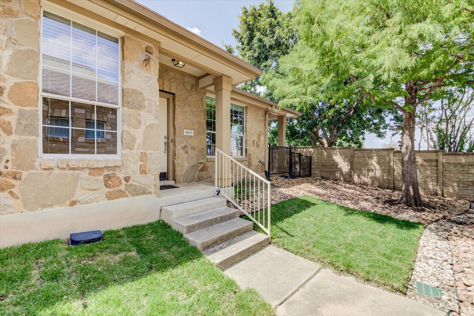 Round Rock Condo: 16100 S Great Oaks