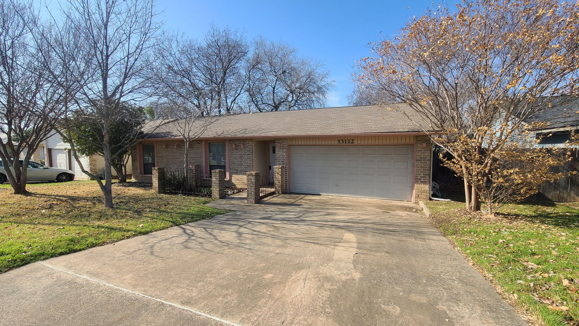 Austin House: 13112 Lamplight Village Ave