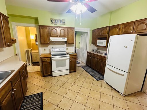 Spacious 3 BD 1 BA 1st Floor Amsterdam!!! – photo 1