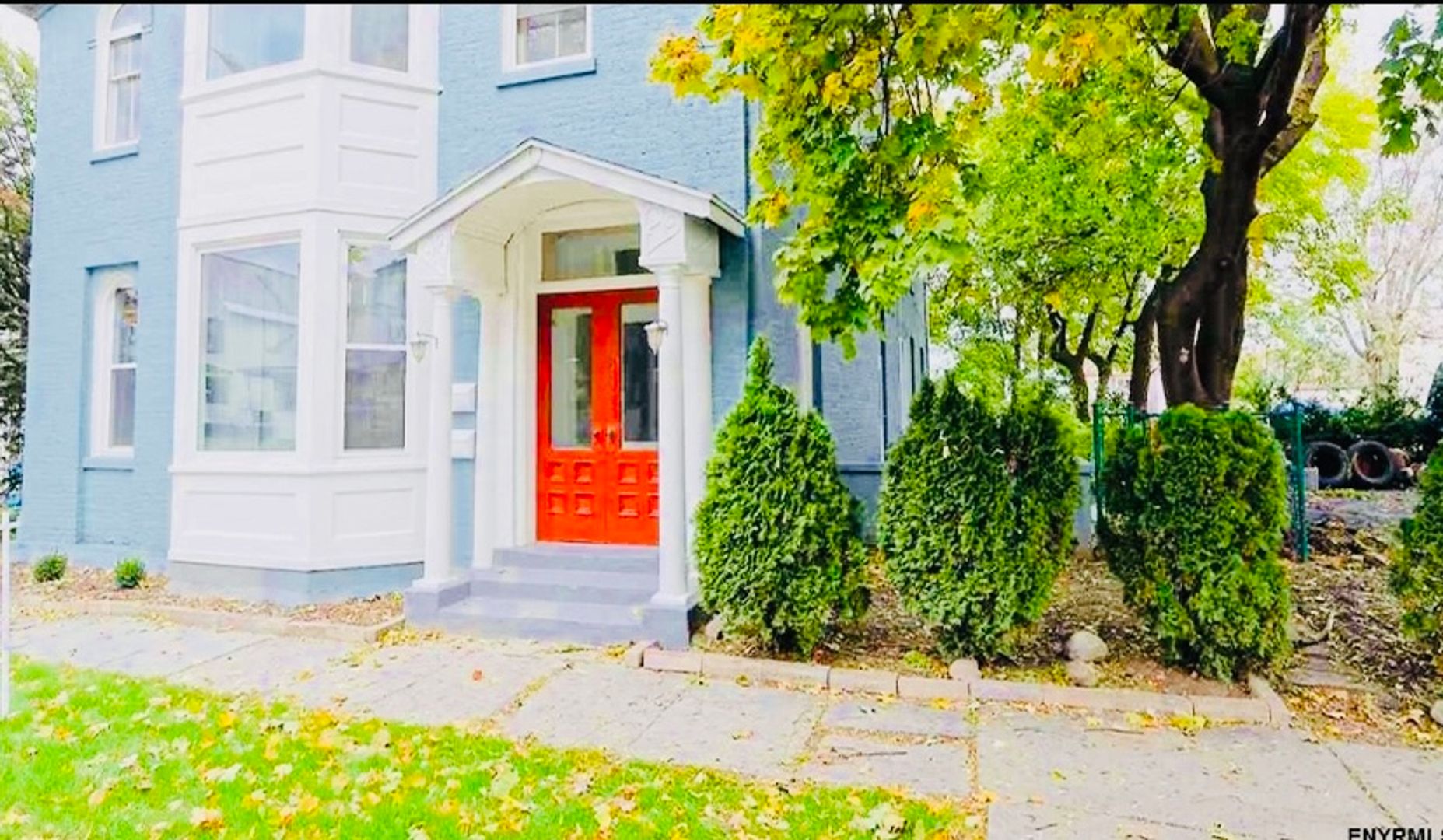 Troy Apartment: 807 3rd Ave.