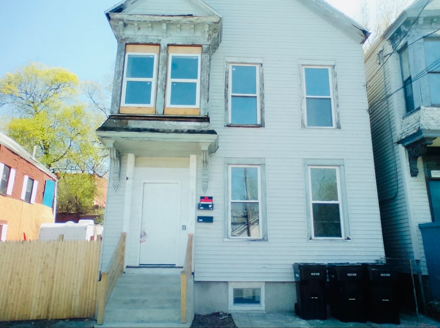 Troy Apartment: 362 9th St