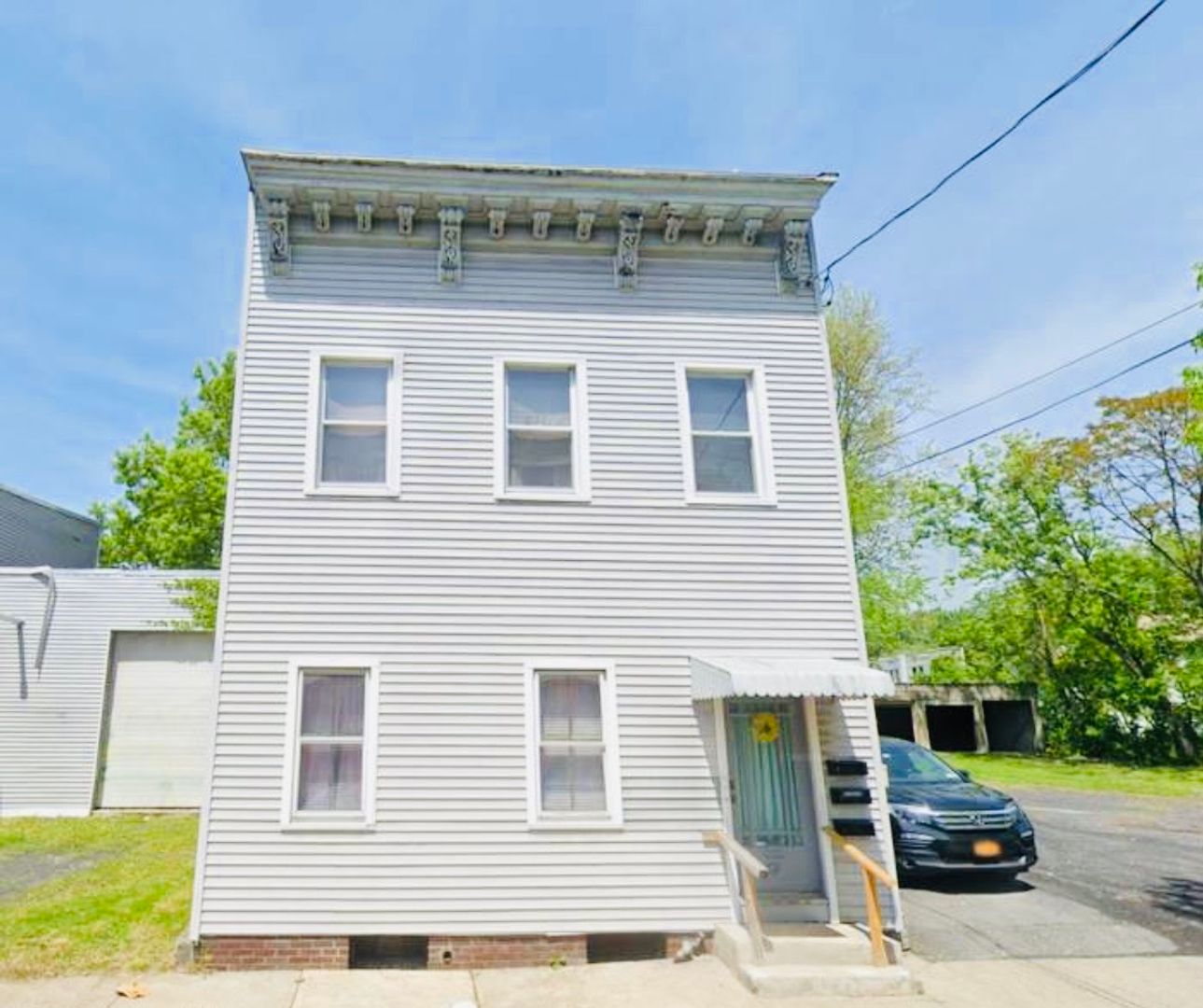 Albany Apartment: 59 Ontario St