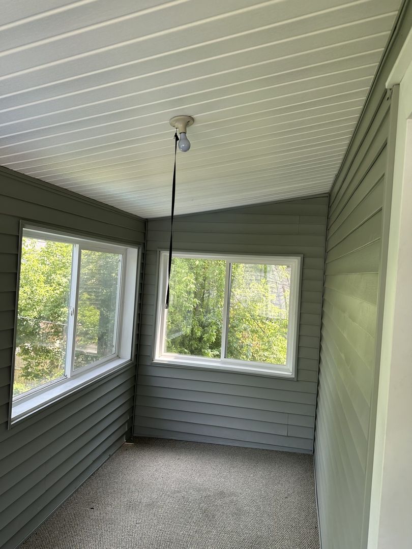 Albany Apartment: 705 Hudson Ave.