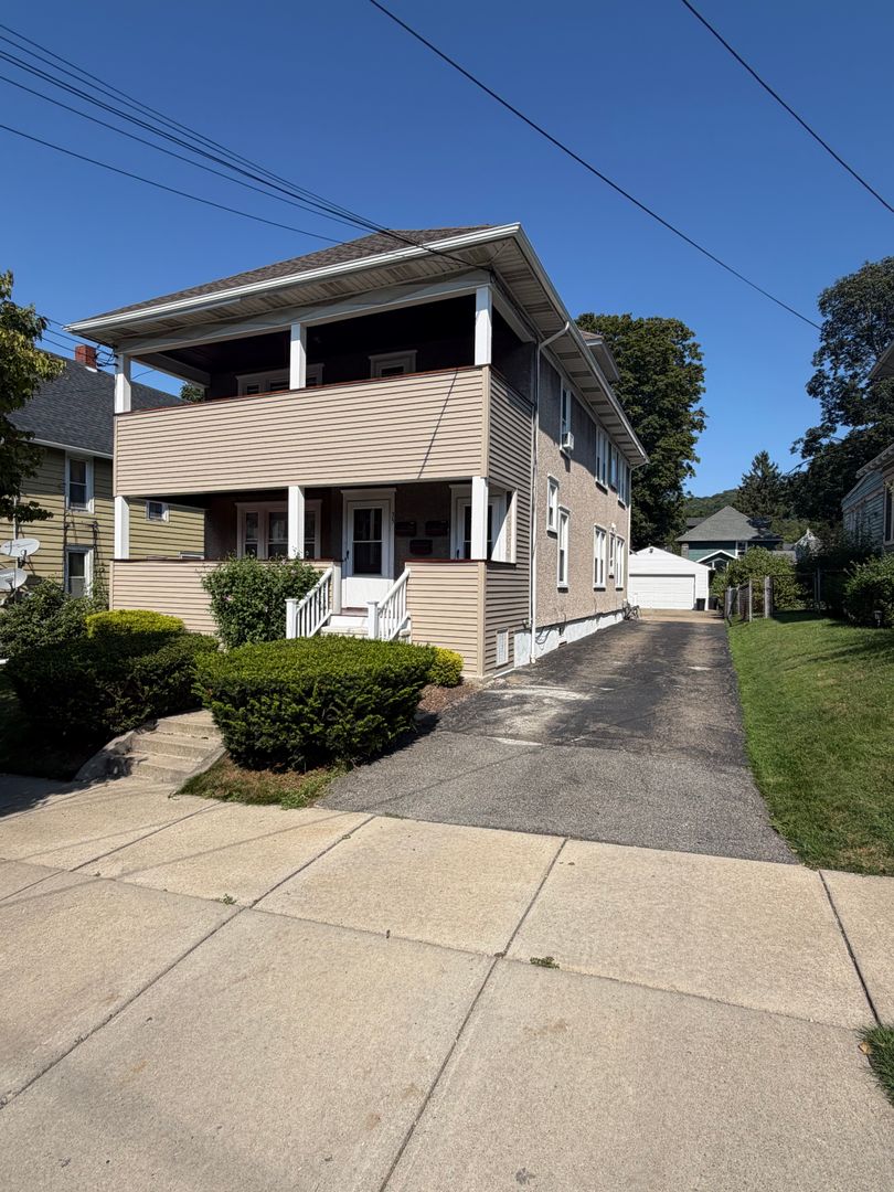 Binghamton Apartment: 35 Vine Street
