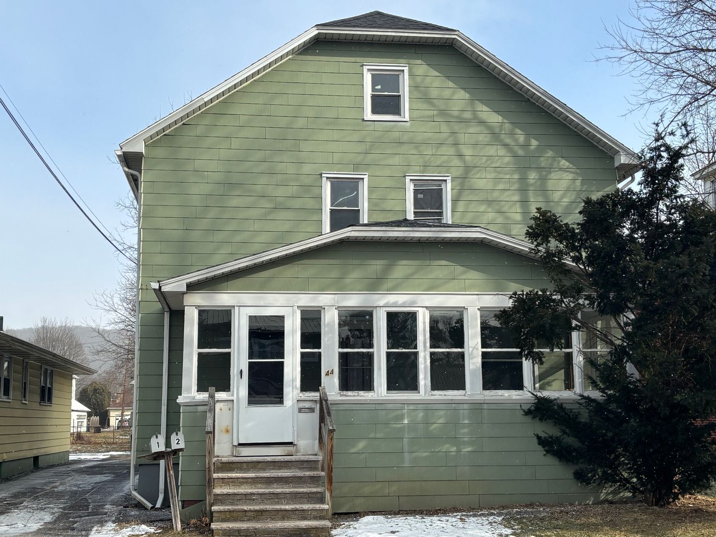 Johnson City Apartment: 44 N. Baldwin Street