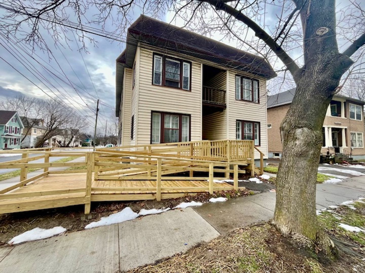 Binghamton Apartment: 35 Haendel St