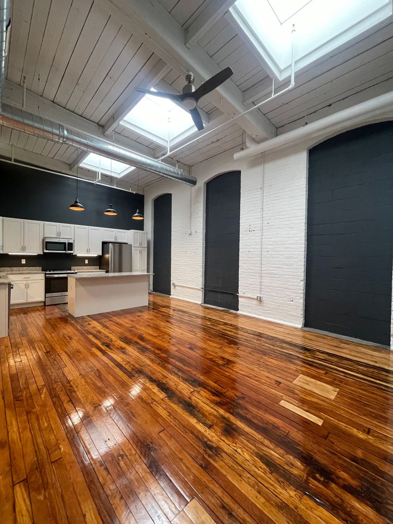 Utica Apartment: 600 State Street