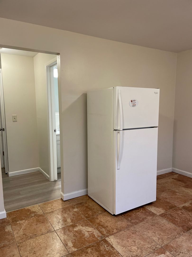 4460 Milton Avenue, Unit 37, Camillus, NY 13031