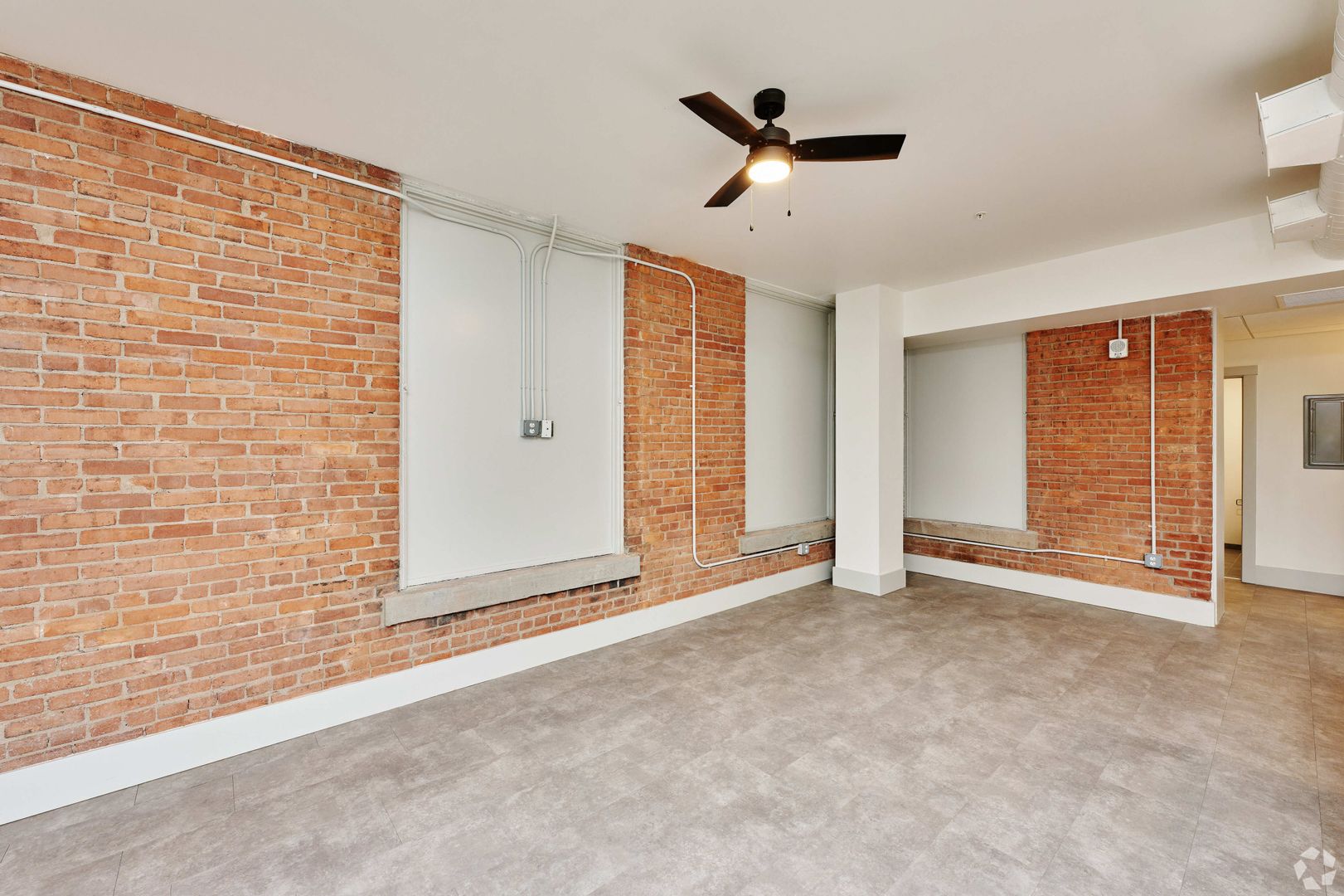 39 State Street 39417, Rochester, NY 14614