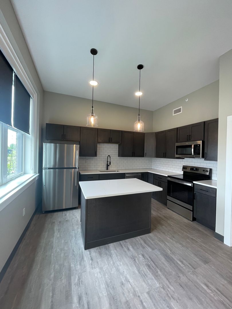 Utica Apartment: 239 Genesee Street