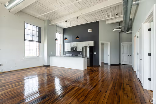 Move In For Only $1,000 At 600 State Street! Beautiful 2 Bedroom, 2 Bathroom in Downtown Utica – photo 1