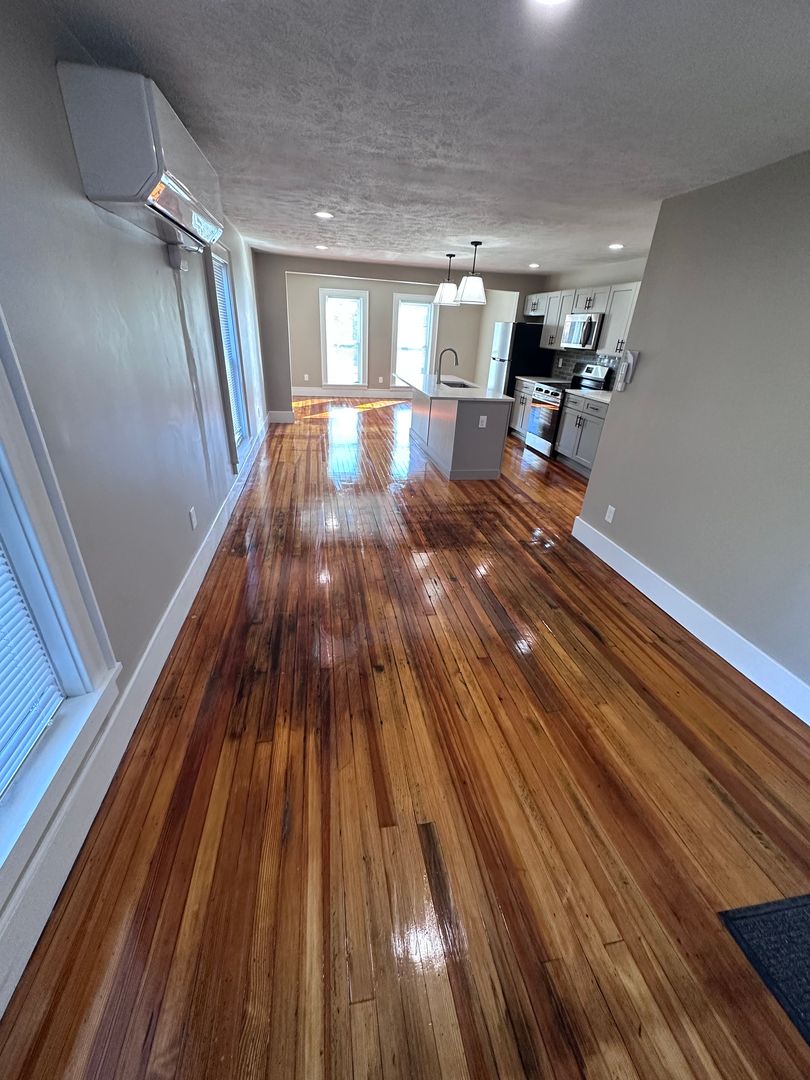 Historic Village of Manlius 1 bedroom/ 1 full bathroom Apartment