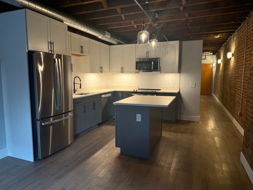 Lock In Your Future Apartment in Utica & Get a FREE Month of Rent – photo 1