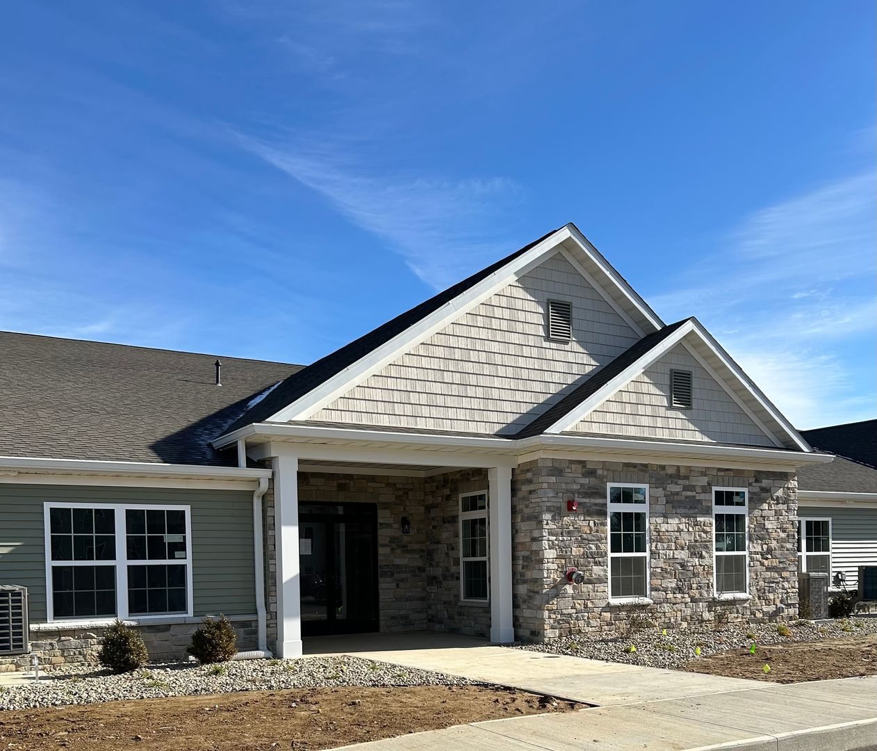 Culver Apartment: 201 W Tampa St