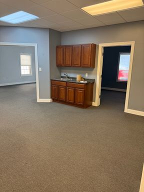 Office space for lease in downtonw Warsaw