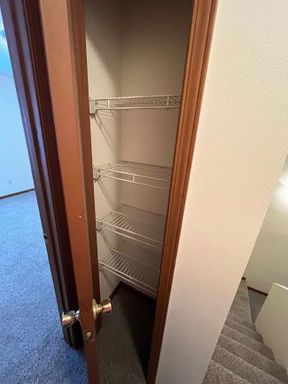 1332 Holloway Drive, Apt 87, Plymouth, IN 46563
