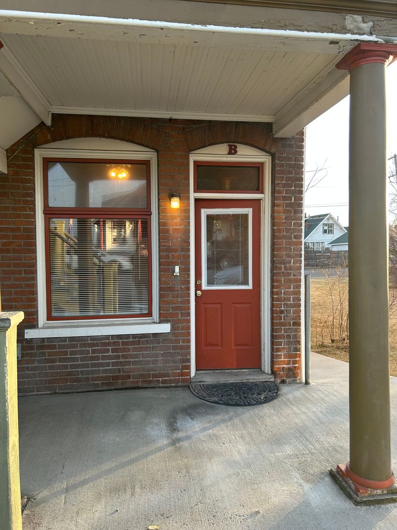 Butte Apartment: 1128 E 2nd Street