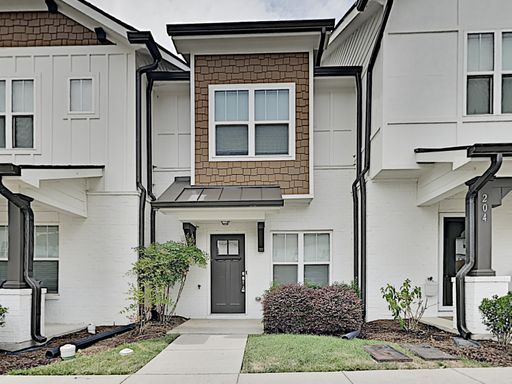 Two Bedroom Townhouse in The Nations – photo 1