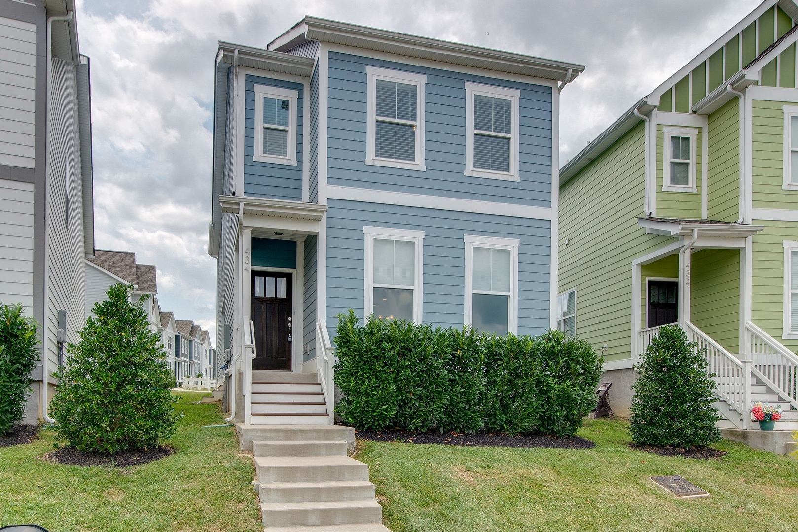 Hermitage House: 434 Elegance Way