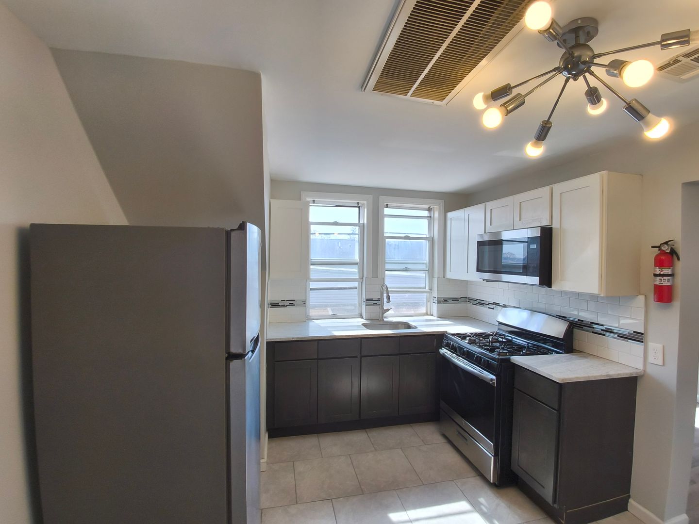 Jersey City Apartment: 223 Cator Avenue