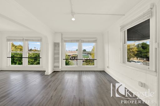 Charming Upper Level Unit In Downtown Historic District with Amazing City Views – photo 1