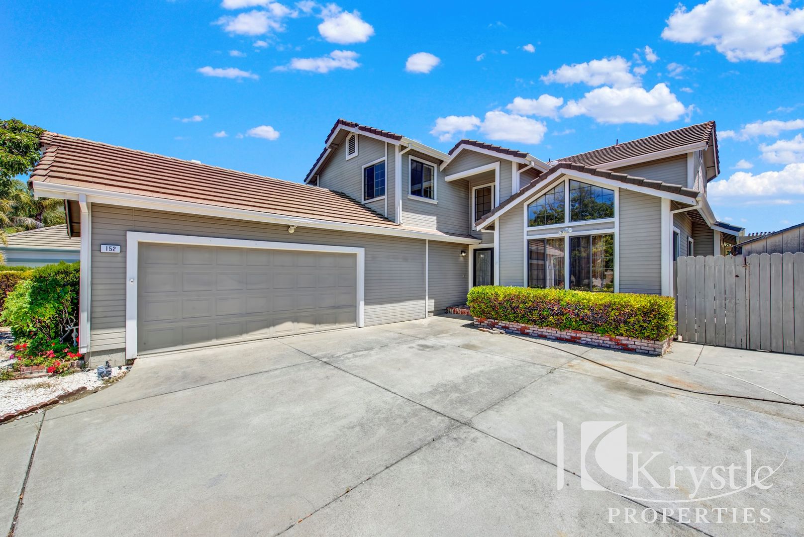 Vallejo House: 152 Chesapeake Dr