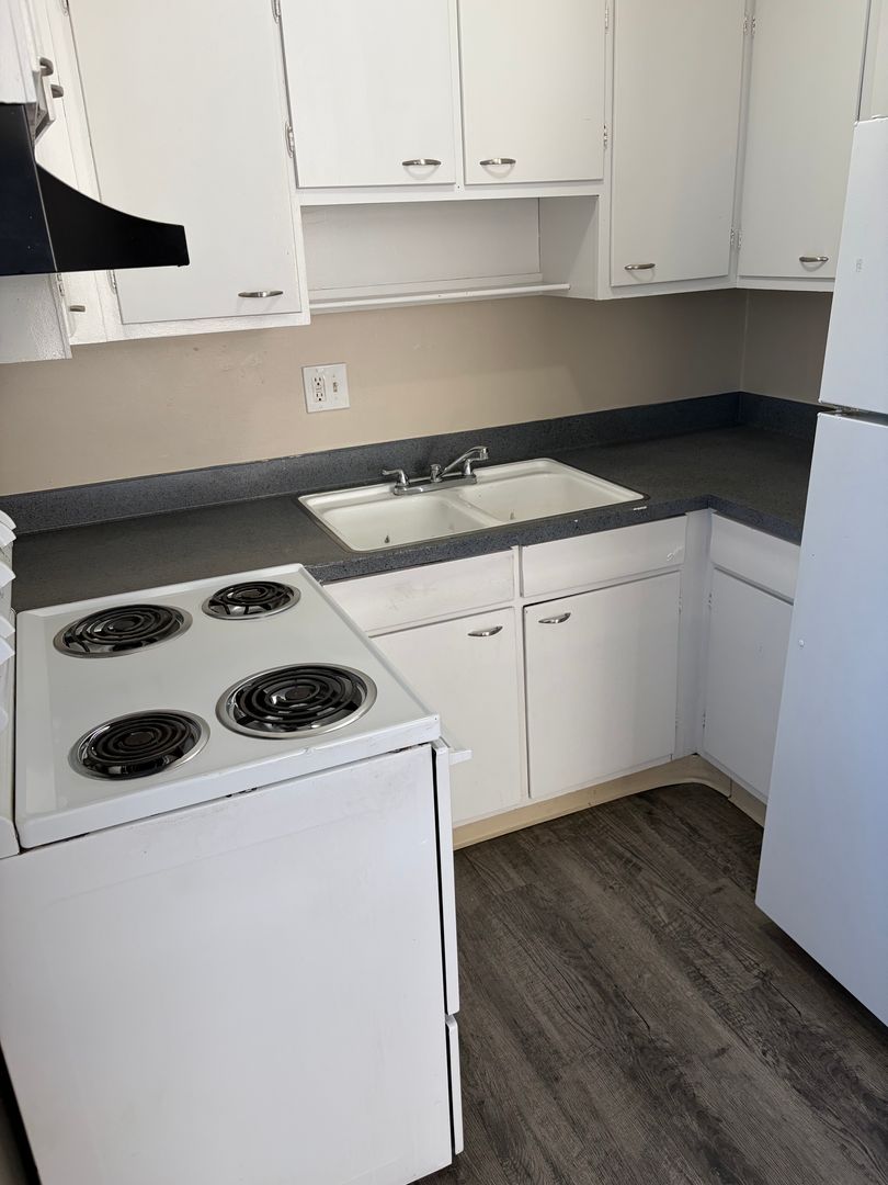 Denver Apartment: 1351 Xenia St