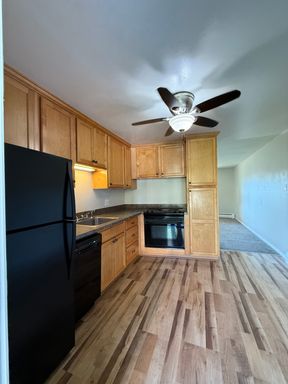 MOVE IN SPECIAL! – photo 1