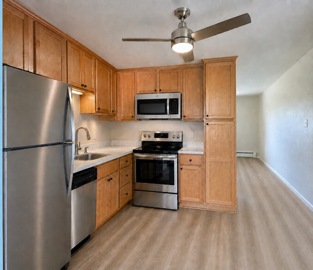 2 Bedroom 1.5 Bath in the Heart of Arvada- Newly Renovated – photo 1