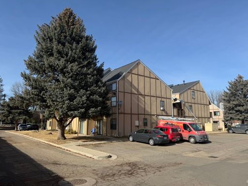 1 Bedroom 1 Bathroom in Longmont – photo 1