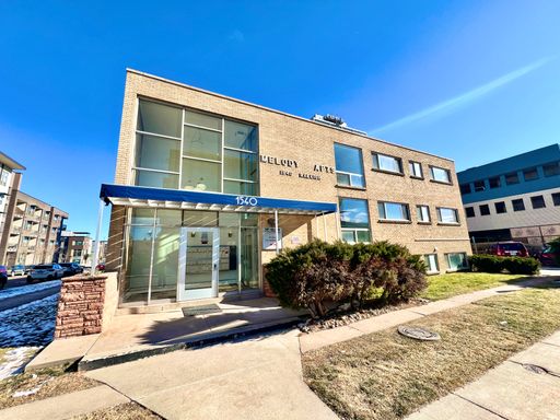 Updated 1-bed, 1-bath Apartment in Popular Sloan's Lake – photo 1