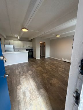 1960 Dallas St - Unit 208 – photo 1