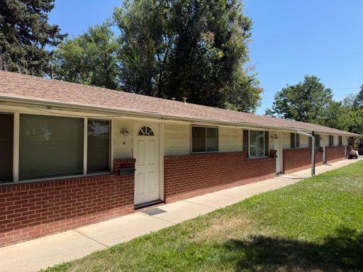 2 Bedroom 1 Bathroom Apartment in Longmont – photo 1