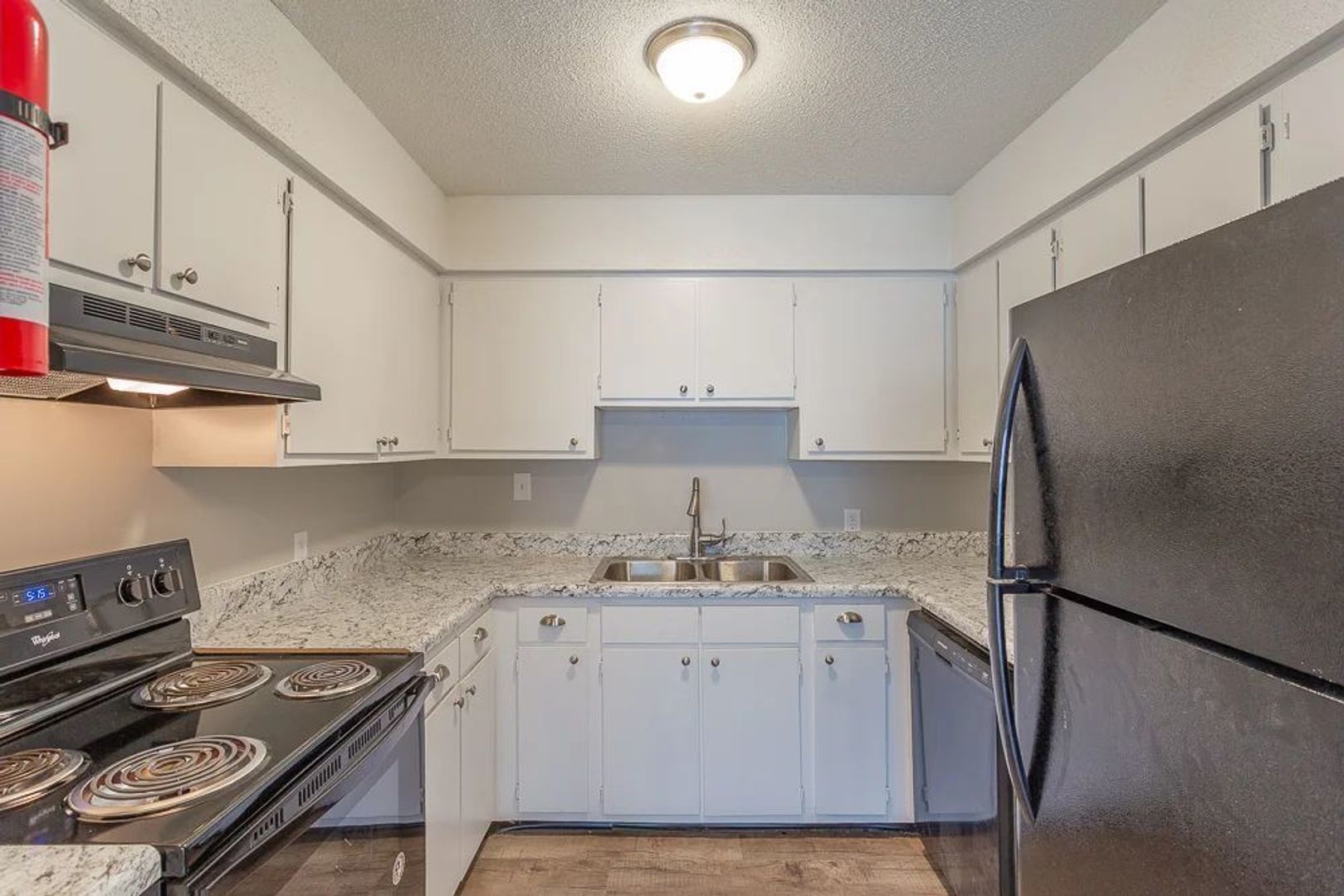 Jasper Apartment: 500 Cumberland Ave