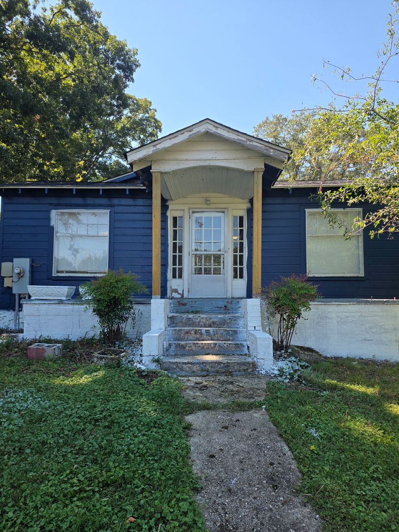 Chattanooga House: 101 Kingwood Drive